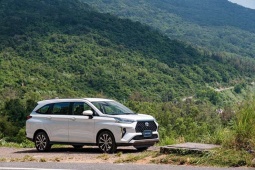 Tin tức ô tô - Doanh số Toyota Veloz Cross tăng gấp 2 lần tháng 8