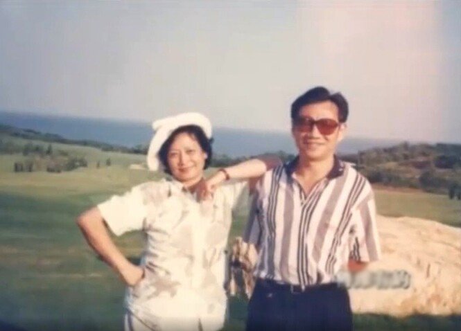 Những hình ảnh của nữ nghệ sĩ bên ông xã.