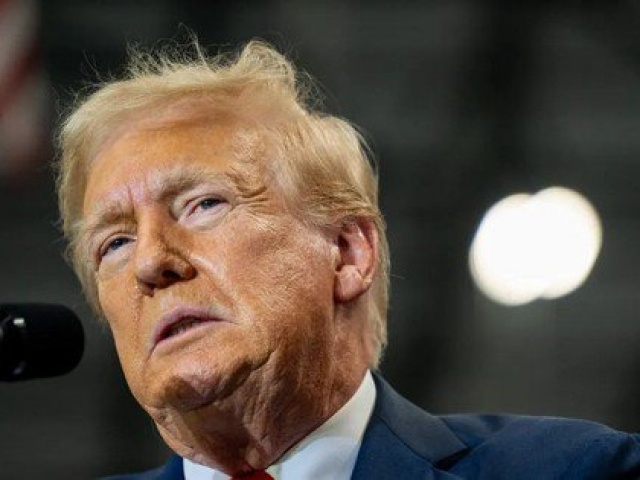 Phim về ông Trump thất bại