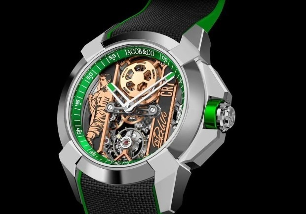 Mẫu đồng hồ "Trái tim của CR7". Ảnh: Instagram