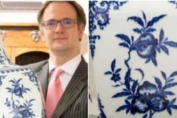 Bạn trẻ - Cuộc sống - Cặp đôi dùng bình cổ hơn 21 tỷ đồng để chặn cửa mà không biết