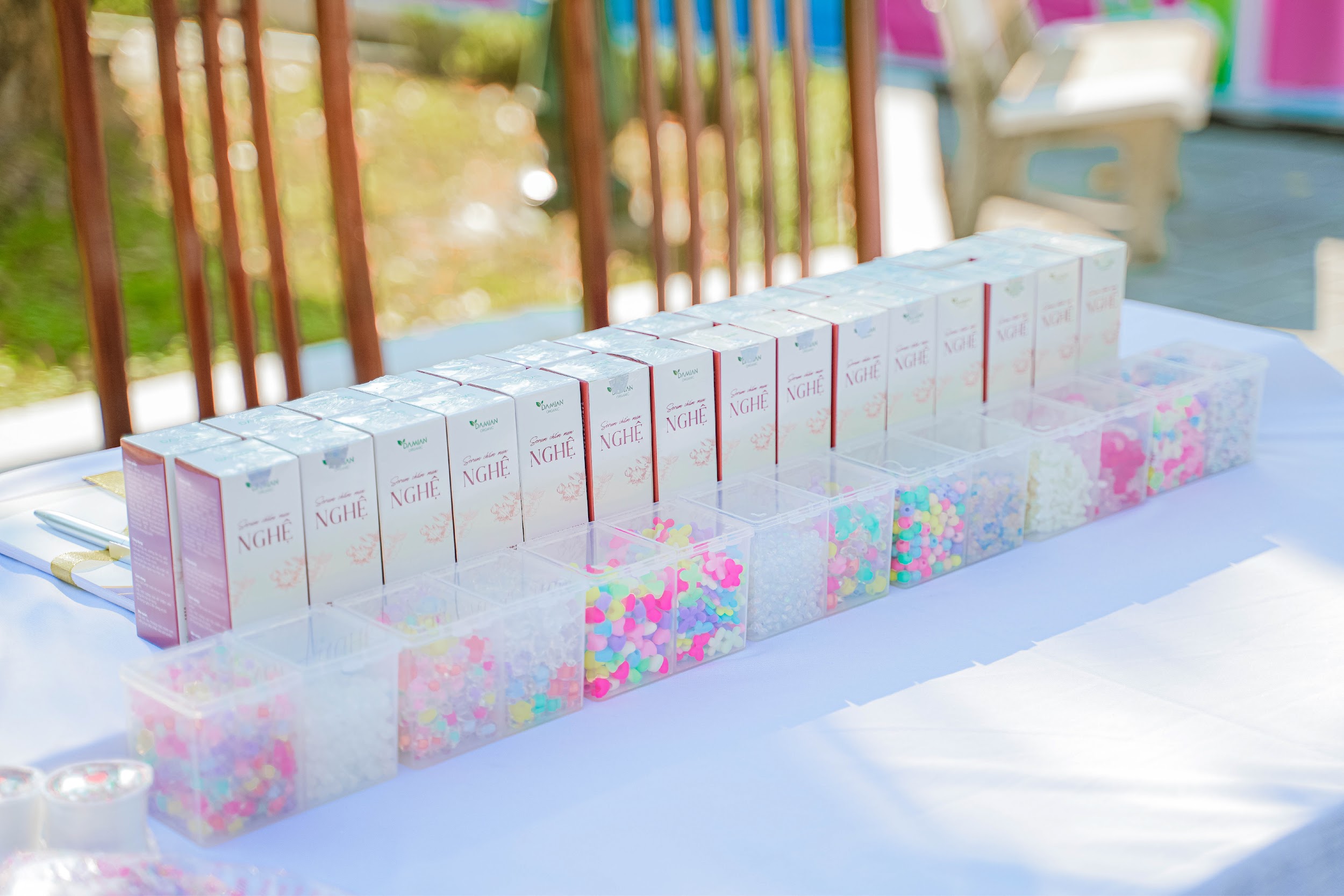 Damian Organic đồng hành cùng các bạn trẻ trong việc tái chế rác thải nhựa