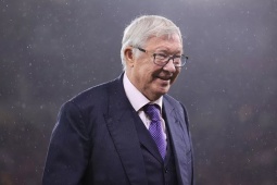 Bóng đá - MU cấm Sir Alex vào phòng thay đồ gặp cầu thủ, hủy luôn tiệc Giáng sinh