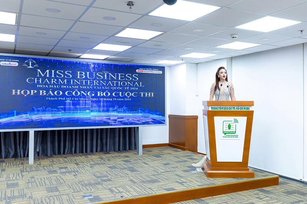 Ceo Lê Thị Kim Oanh – Trưởng ban tổ chức cuộc thi phát biểu họp báo