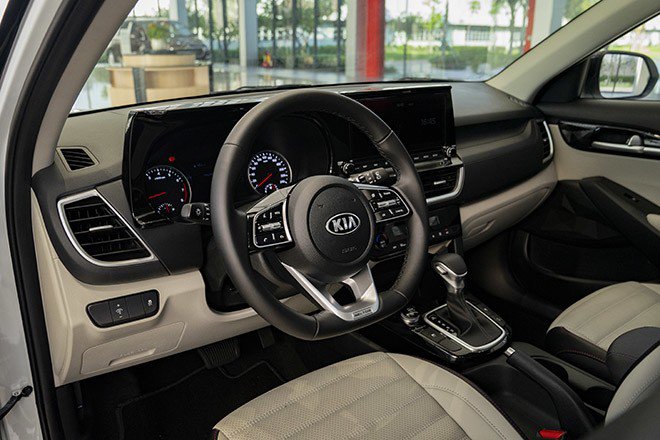 Kia Seltos vô địch trong lòng giới trẻ, có phải 