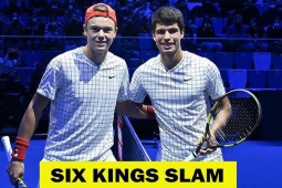 Video tennis Holger Rune - Alcaraz: Thế trận áp đảo (Six Kings Slam)