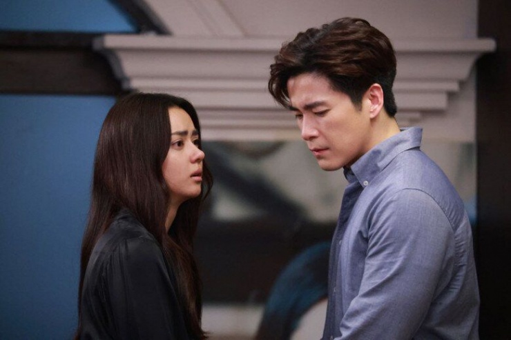 Chồng đề nghị ly hôn ngay trong đêm tân hôn, tôi bật khóc khi sự thật được phơi bày - 1