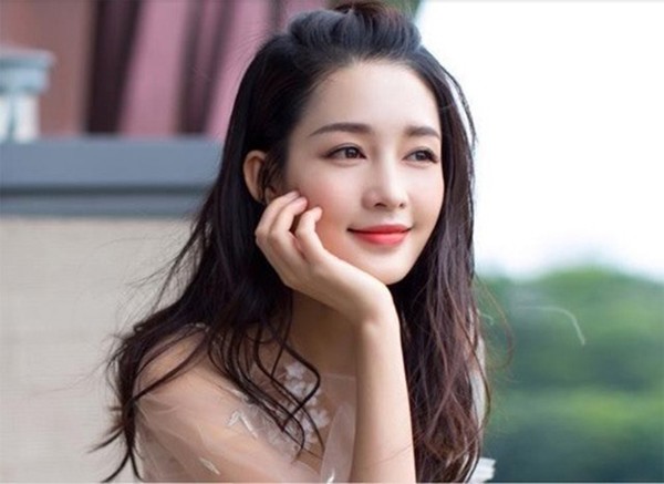 'Nàng Hàm Hương' được ca tụng là ngọc nữ của Trung Quốc có mẹo chăm sóc da ai cũng nên học - 3