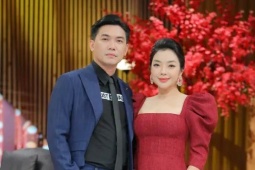 Đời sống Showbiz - Sau 18 năm, cuộc sống của nữ NSƯT - Thượng tá lấy chồng ngoại quốc hiện ra sao?