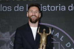 Đàn ông - Phản ứng của người hâm mộ khi Messi được vinh danh