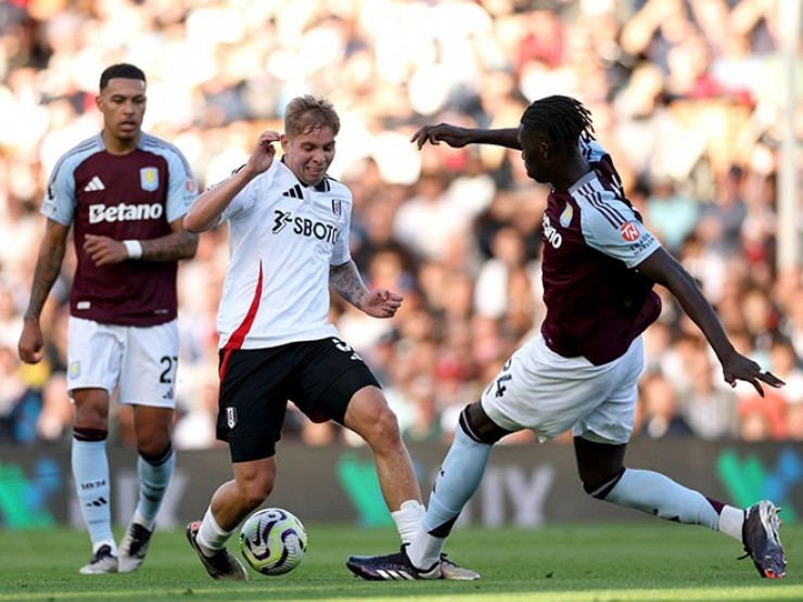 Video bóng đá Fulham - Aston Villa: 4 bàn, 2 thẻ đỏ & phản lưới (Ngoại hạng Anh)