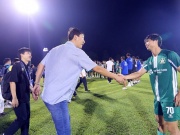 Bóng đá - Công Phượng ghi bàn sau 13 tháng, HLV Kim Sang Sik chúc mừng