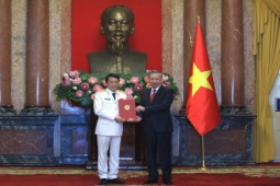 Thăng cấp bậc hàm Đại tướng đối với Bộ trưởng Lương Tam Quang