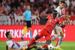 Bóng đá - Video bóng đá Bayern Munich - Barcelona: Đỉnh cao đại chiến, 5 phút định đoạt (Cúp C1 - Champions League)