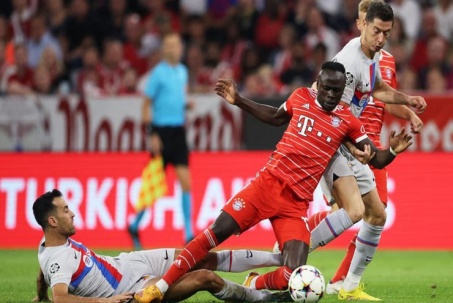 Video bóng đá Bayern Munich - Barcelona: Đỉnh cao đại chiến, 5 phút định đoạt (Cúp C1 - Champions League)