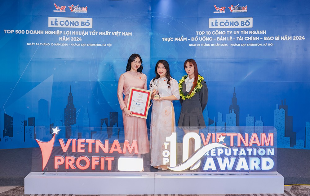 Đây là lần thứ 5 liên tiếp VitaDairy vinh dự nhận danh hiệu Top 10 Công ty uy tín ngành Thực phẩm - Đồ uống năm