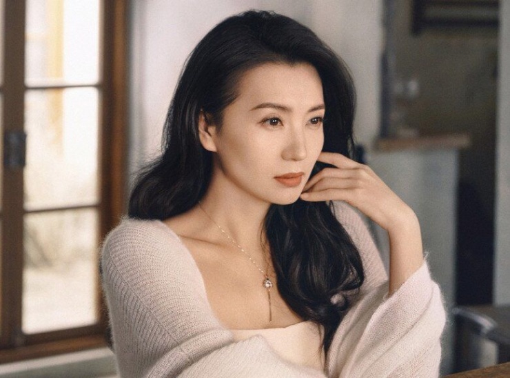 Trần Hảo trả lời phỏng vấn được cho là nhắc nhở các đàn em: "Trước học làm người, sau đó mới học diễn trò".