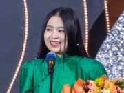 Đời sống Showbiz - Cuộc sống Hoàng Thùy Linh trước khi tái xuất showbiz