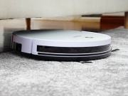 Thời trang Hi-tech - Những điều cần lưu ý trước khi mua robot hút bụi