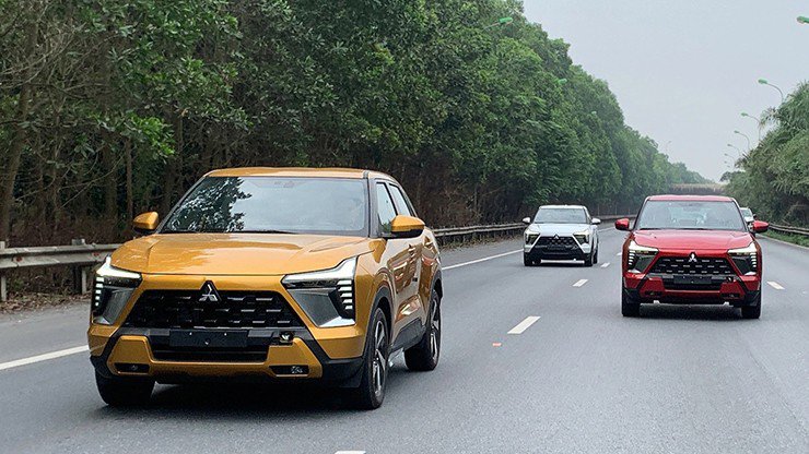 Mitsubishi Xpander đời 2022 vẫn bán giá 600 triệu đồng - 2