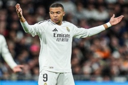 Mbappe gặp ác mộng bẫy việt vị: "Tuyệt chiêu" giúp Barca khuất phục Real