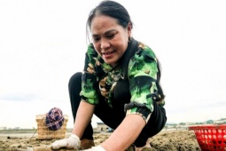 Từ nghề cào ngao, người phụ nữ Thanh Hóa thu trăm tỷ mỗi năm