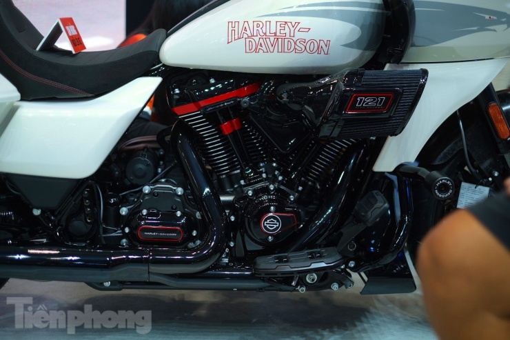 Khám phá mẫu mô tô Harley-Davidson tiền tỷ tại VMS 2024 - 7