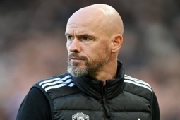 Man United sa thải Ten Hag, phải đền bù bao nhiêu tiền?
