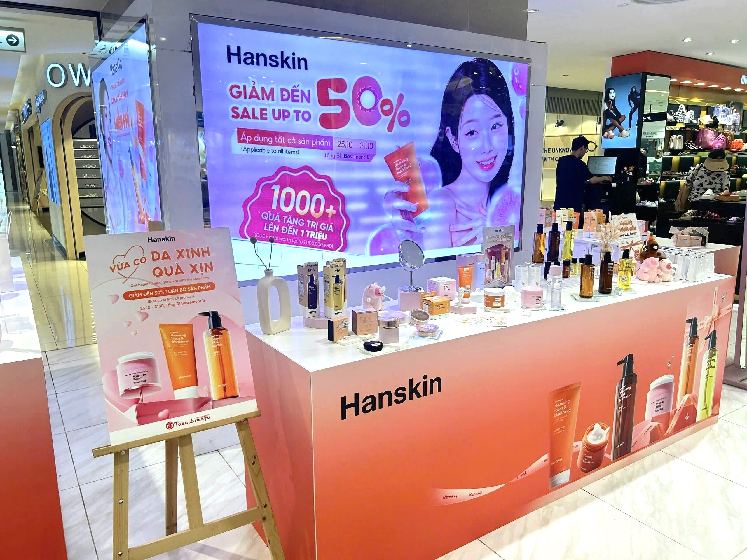 Sự kiện Pop-up Store Hanskin tại TTTM Takashimaya HCM