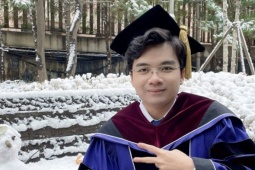 Bạn trẻ - Cuộc sống - Chàng trai lấy bằng tiến sĩ ở tuổi 29, chọn về Việt Nam làm việc trong ngành y