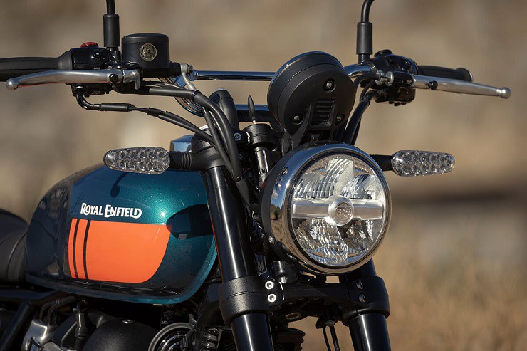 Royal Enfield trình làng Bear 650 - 