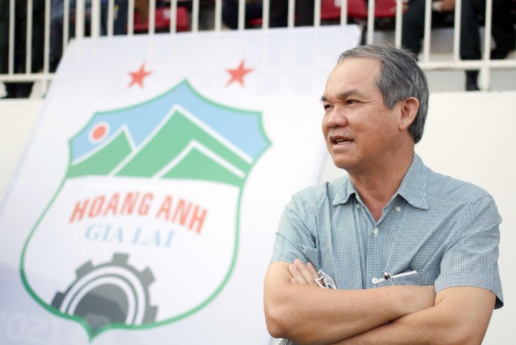 Bầu Đức lần đầu lên tiếng vụ HAGL bị kiện, bị FIFA cấm chuyển nhượng