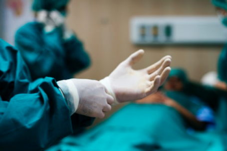 Thắt ống dẫn tinh có làm đàn ông ‘yếu’ đi hay không?