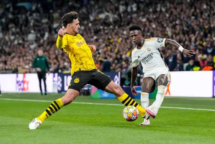 Mats Hummels &amp; Vinicius