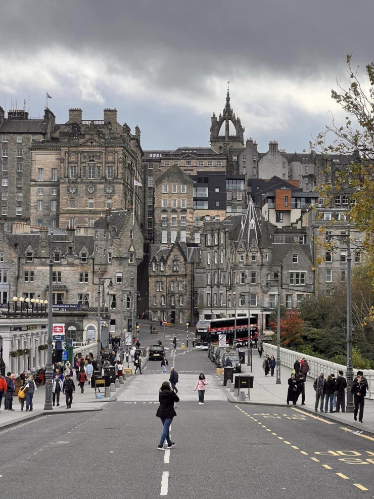 Mùa thu ở xứ cổ tích Edinburgh - 12