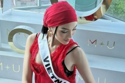 Thời trang - Kỳ Duyên mặc đầm khoe nội y ren ở Miss Universe