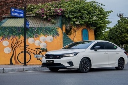Giá xe Honda City tháng 11/2024, lăn bánh giảm 50% phí trước bạ