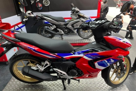 Giá xe côn tay Honda Winner X tháng 11/2024, giảm sốc hơn 11 triệu...