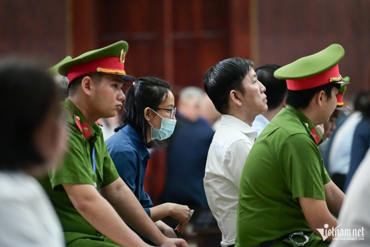 48 bị cáo trong vụ Vạn Thịnh Phát kháng cáo xin giảm nhẹ hình phạt. Ảnh: Nguyễn Huế