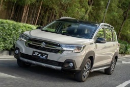 Giá xe Suzuki XL7 tháng 11/2024, hỗ trợ 50% lệ phí trước bạ