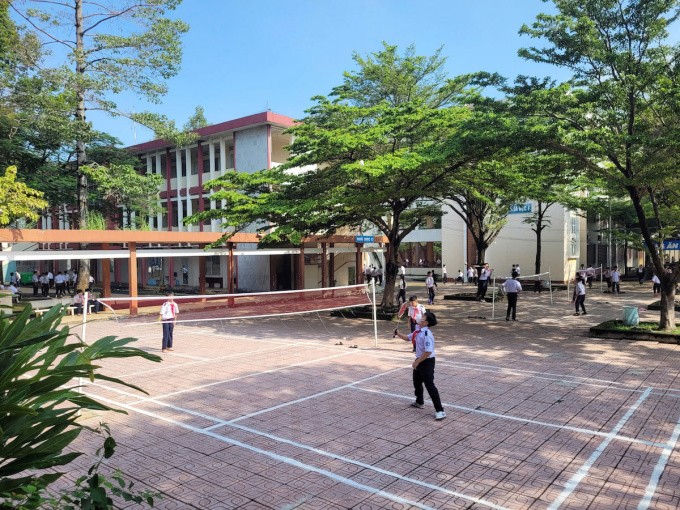 Học sinh trường Phổ thông Thực hành Sư phạm Đồng Nai trong giờ ra chơi. Ảnh: Phước Tuấn