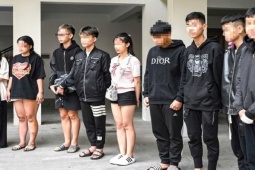 Khởi tố vụ án nhóm thanh thiếu niên phóng xe tông tử vong cô gái ở Hà Nội