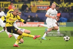 Video bóng đá Dortmund - Sturm Graz: Trả giá đắt vì sai lầm (Cúp C1)