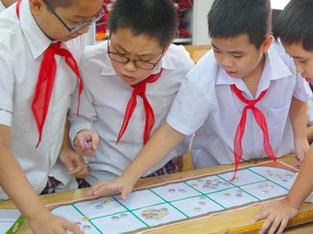 Có nhất thiết đưa con đến các 'lò' luyện thi vào lớp 6?