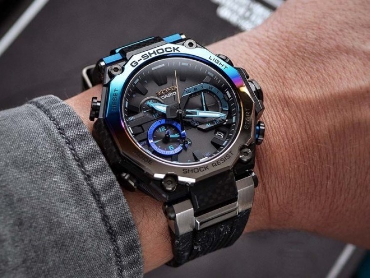 Casio ra mắt đồng hồ G-SHOCK phối màu cầu vồng, chống va đập, giá từ 37 triệu đồng