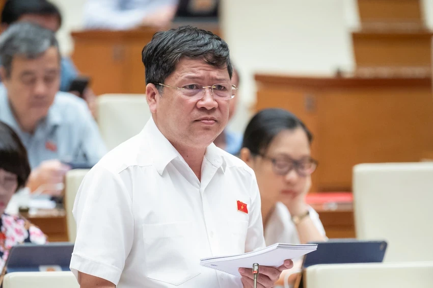 Đại biểu Tạ Văn Hạ (Đoàn Quảng Nam). Ảnh: QH