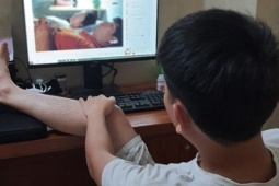 Bạn trẻ - Cuộc sống - Những người vợ phải chăm chồng như con