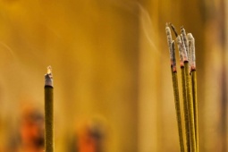 Kiện thầy bói vì không lấy được vợ, chàng trai gặp kết đắng 