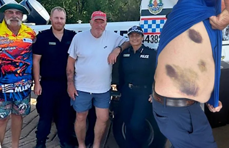 Tính mạng của Botham (mũ đỏ) rơi vào tình huống "ngàn cân treo sợi tóc" tại Úc, nhưng ông nhanh chóng được cứu