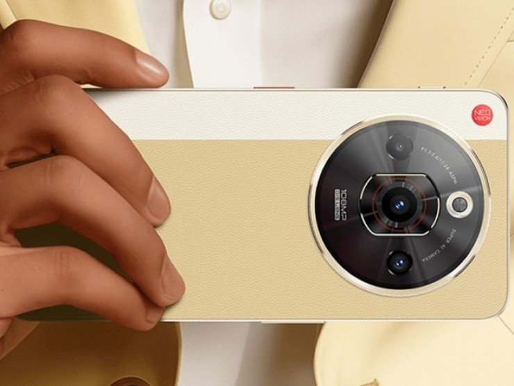 Nubia ra mắt điện thoại có camera “khủng“, RAM 20GB